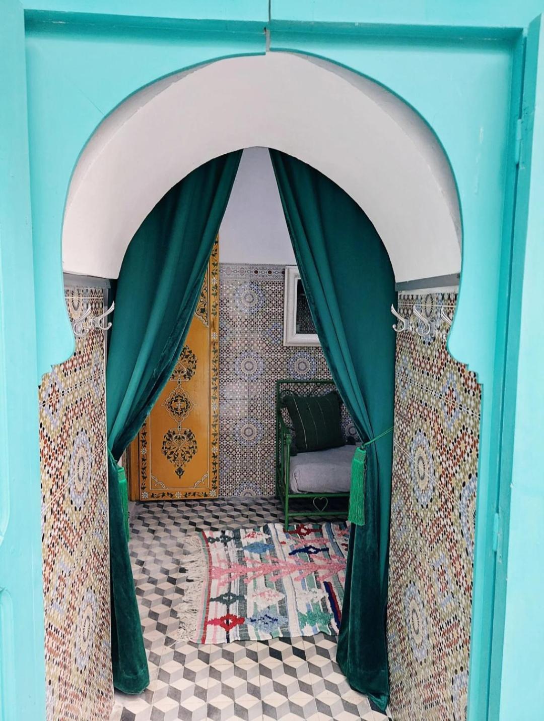 Riad 1001 Couleurs Hotel Marrakesh Room photo