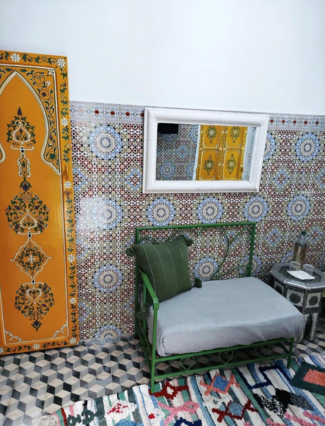 Riad 1001 Couleurs Hotel Marrakesh Room photo